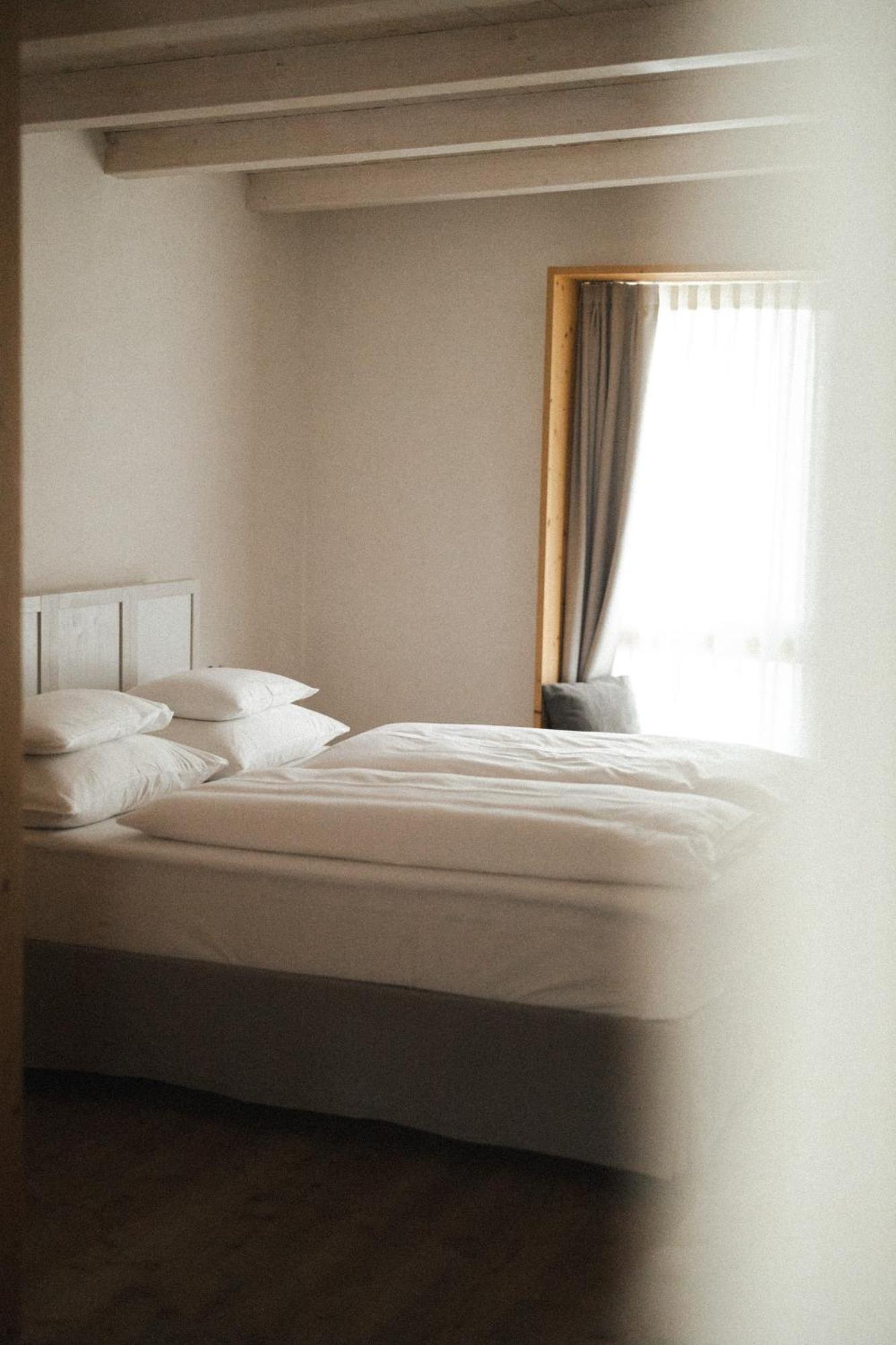 1477 Reichhalter Bed & Breakfast Лана Екстериор снимка