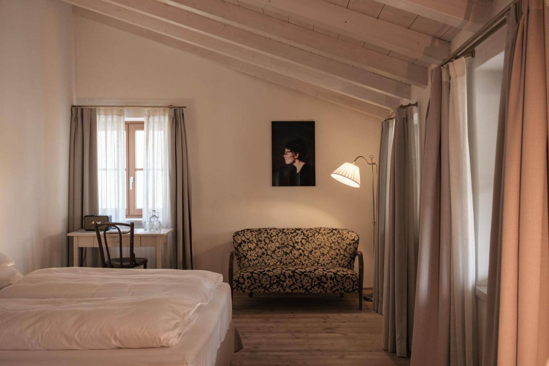 1477 Reichhalter Bed & Breakfast Лана Екстериор снимка