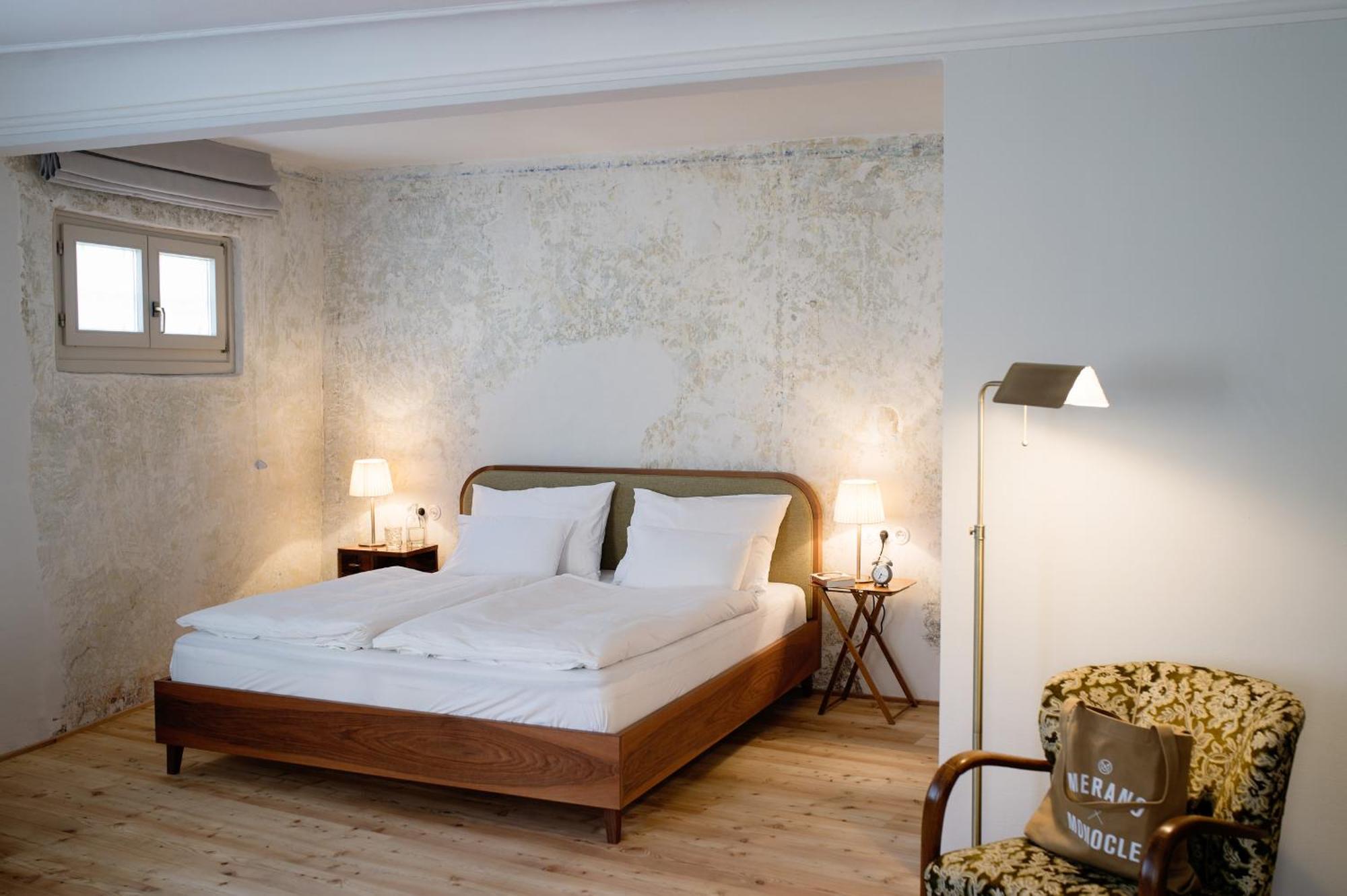 1477 Reichhalter Bed & Breakfast Лана Екстериор снимка