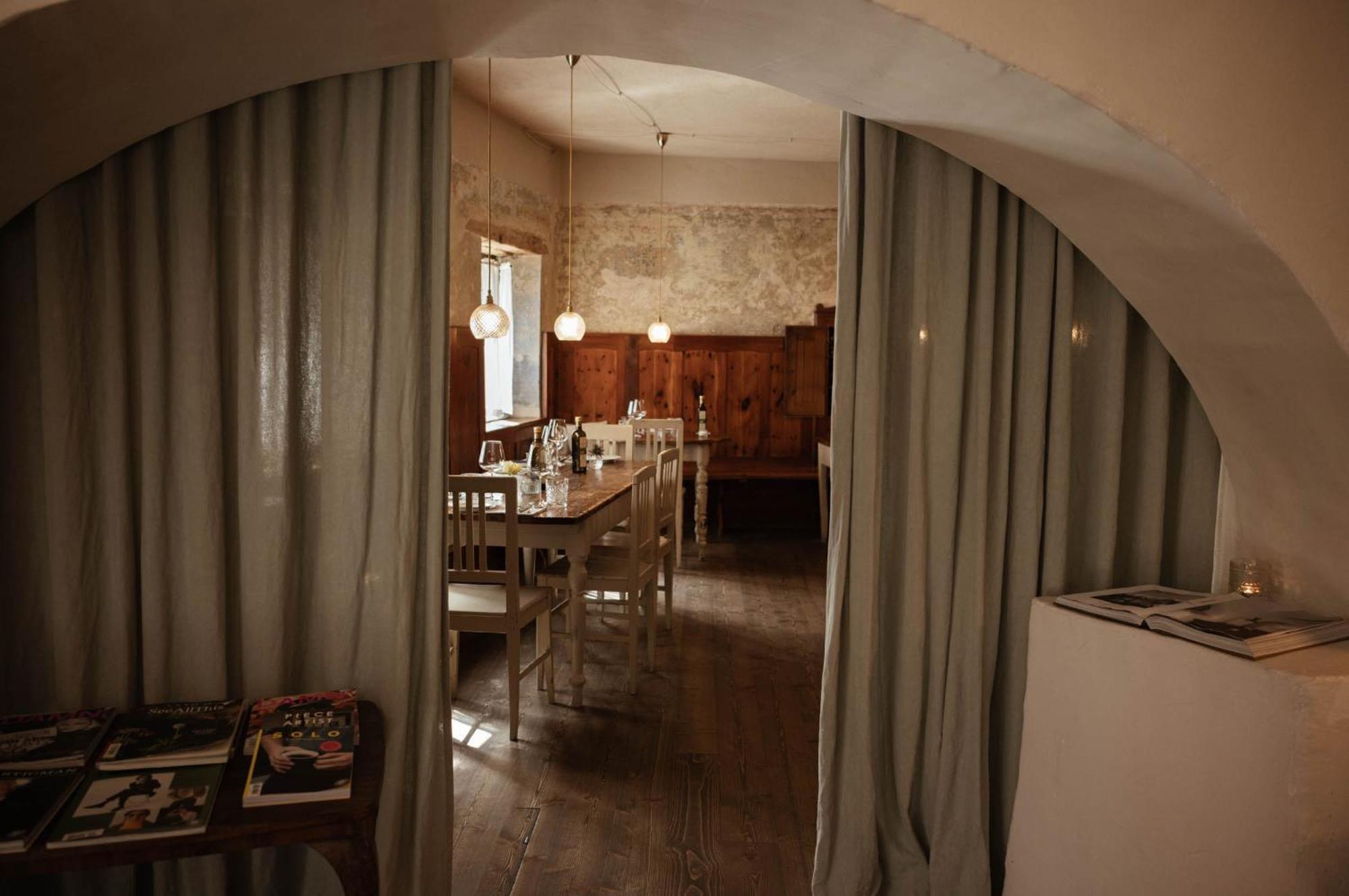 1477 Reichhalter Bed & Breakfast Лана Екстериор снимка
