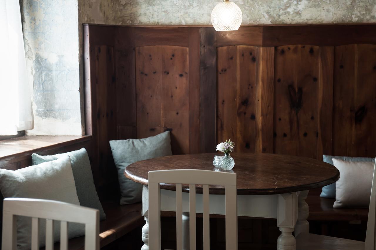 1477 Reichhalter Bed & Breakfast Лана Екстериор снимка